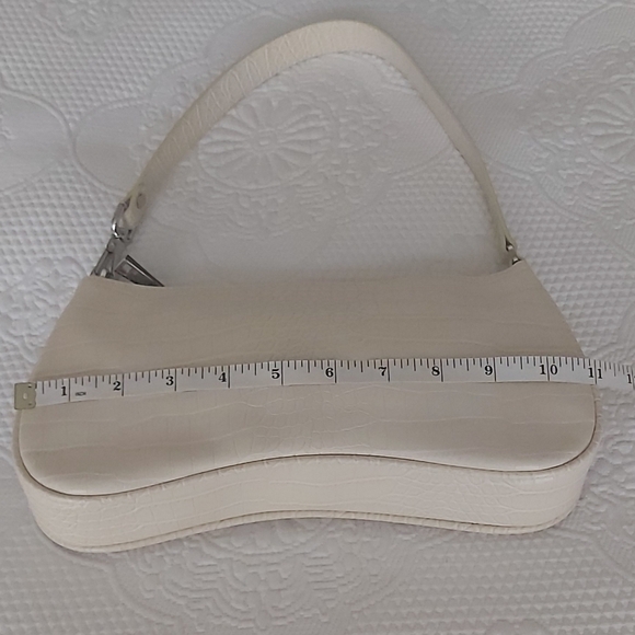 JW PEI "NWOT" Croc Embossed Shoulder Bag - Picture 3 of 8